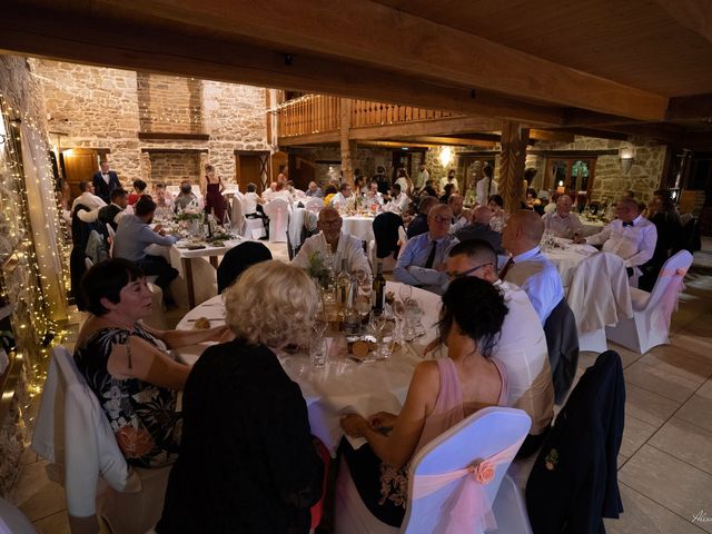 Le mariage de Julien et Marina à Lorient, Morbihan 44