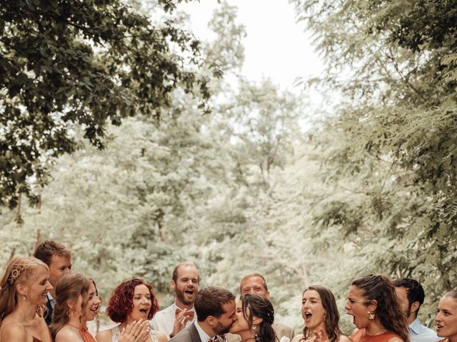 Le mariage de Alexandre et Celia à Beaulieu-sur-Loire, Loiret 15