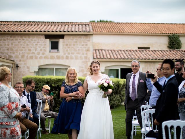 Le mariage de Mike et Laetitia à Saint-Palais-sur-Mer, Charente Maritime 27