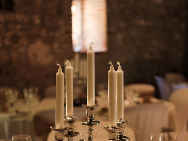 Le mariage de Emile et Katrin à Lyons-la-Forêt, Eure 21