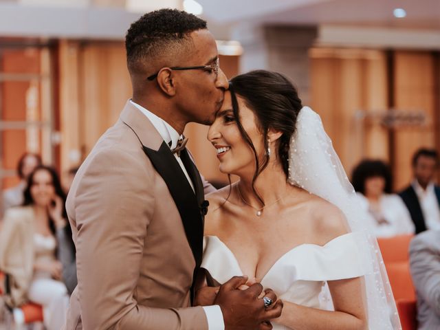Le mariage de Macky et Meriem à Pesmes, Haute-Saône 32