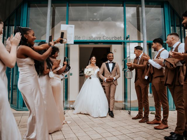 Le mariage de Macky et Meriem à Pesmes, Haute-Saône 35