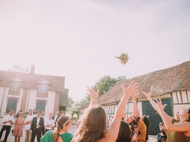 Le mariage de Tugdual et Sara à Champignelles, Yonne 14