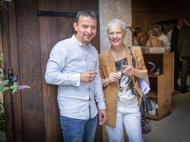 Le mariage de Olivier et Sophie à Brive-la-Gaillarde, Corrèze 15