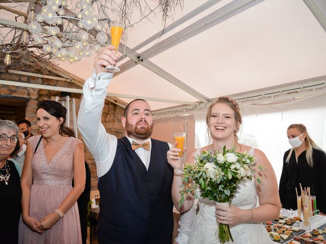 Le mariage de Pierre-Yves et Manon à Saint-Genis-Laval, Rhône 7