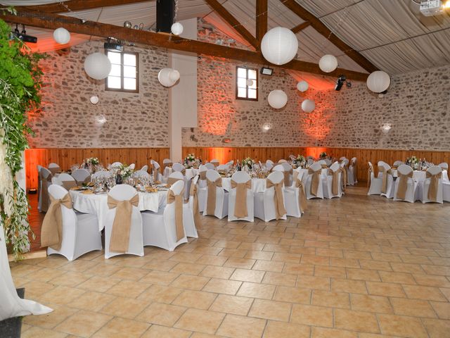 Le mariage de Pierre-Yves et Manon à Saint-Genis-Laval, Rhône 9