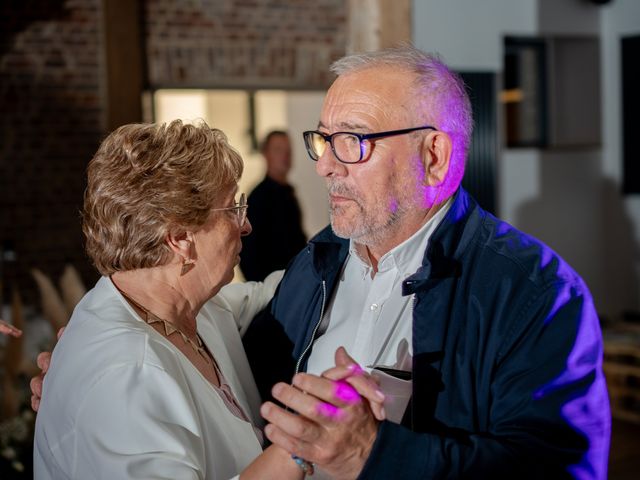 Le mariage de Damien et Laurène à Saint-Saëns, Seine-Maritime 53