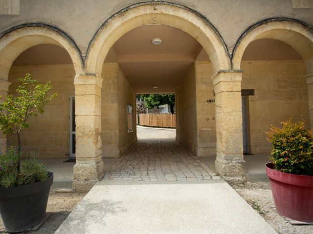 Le mariage de Steven et Coralie à Richemont, Charente 1