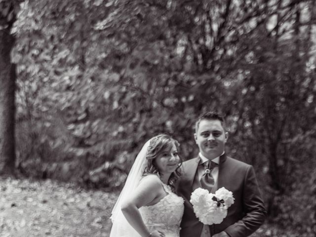 Le mariage de Dylan et Alice à Monthermé, Ardennes 11