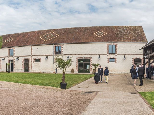 Le mariage de Adrien et Sonia à Auxerre, Yonne 11