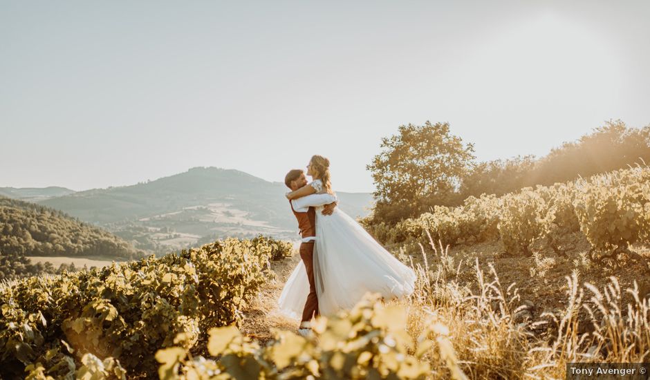 Le mariage de Camille et Anaïs à Beaujeu, Rhône