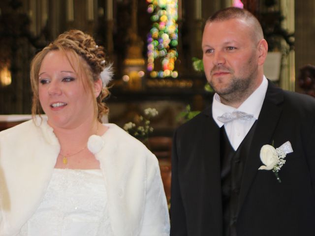 Le mariage de Gregory et Elodie à Bayeux, Calvados 7