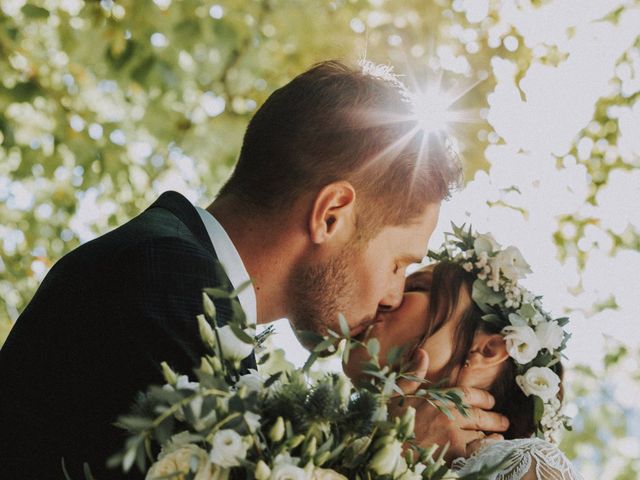 Le mariage de Stéphane et Laura à Orgon, Bouches-du-Rhône 4