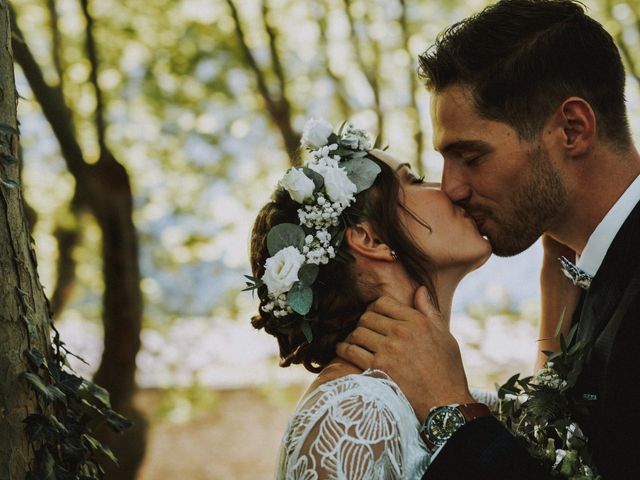 Le mariage de Stéphane et Laura à Orgon, Bouches-du-Rhône 8