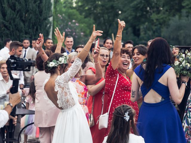 Le mariage de Stéphane et Laura à Orgon, Bouches-du-Rhône 22