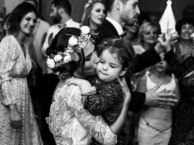 Le mariage de Stéphane et Laura à Orgon, Bouches-du-Rhône 23