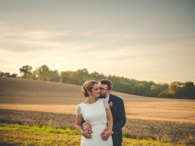 Le mariage de Julian et Mathilde à Bellême, Orne 24