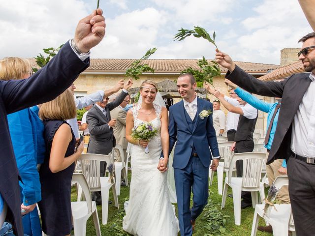 Le mariage de PIERRE YVES et CHARLOTTE à Pauillac, Gironde 16