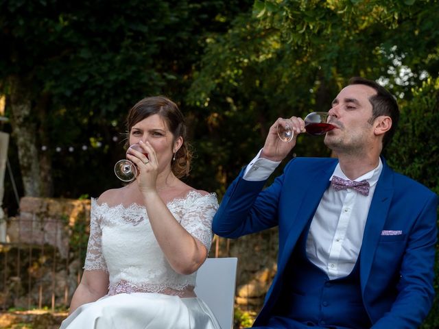 Le mariage de Julien et Anne-Sophie à Vallon-en-Sully, Allier 19