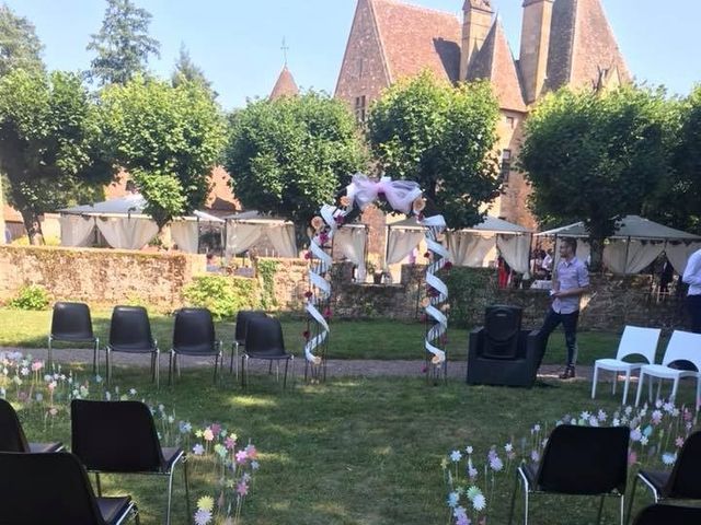 Le mariage de Julien et Anne-Sophie à Vallon-en-Sully, Allier 52