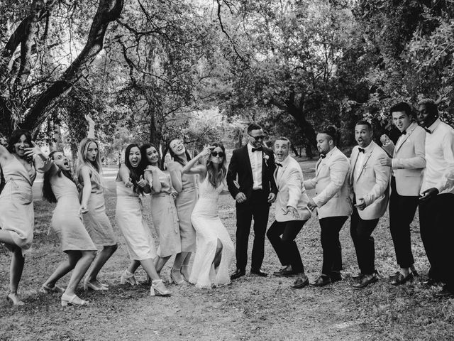 Le mariage de Alban et Marine à Piolenc, Vaucluse 9