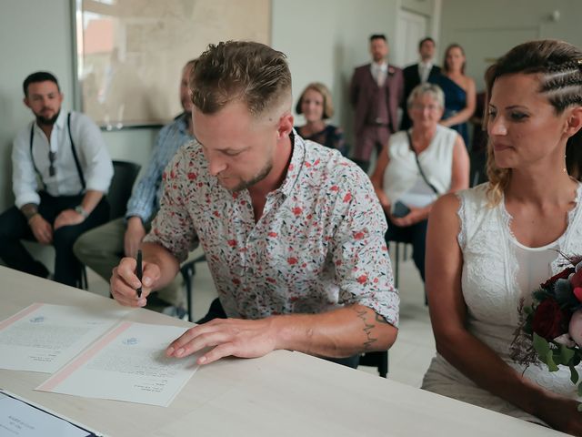 Le mariage de Romain et Élodie à Orvillers-Sorel, Oise 2