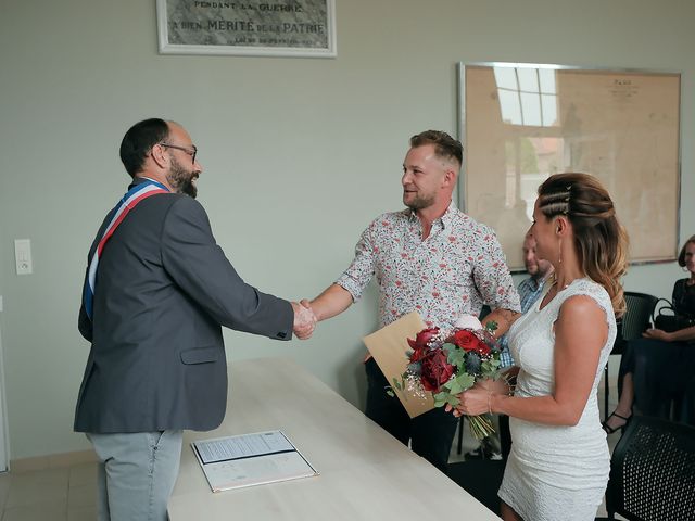 Le mariage de Romain et Élodie à Orvillers-Sorel, Oise 7