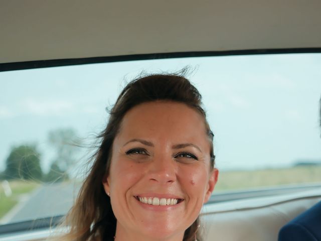 Le mariage de Romain et Élodie à Orvillers-Sorel, Oise 26