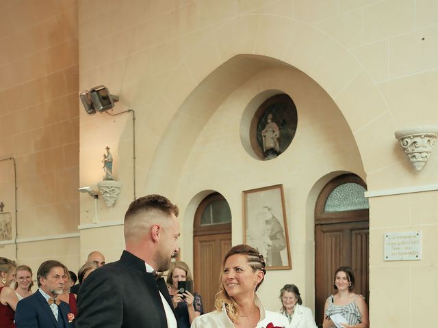 Le mariage de Romain et Élodie à Orvillers-Sorel, Oise 32