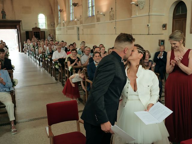 Le mariage de Romain et Élodie à Orvillers-Sorel, Oise 37