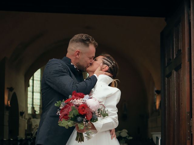 Le mariage de Romain et Élodie à Orvillers-Sorel, Oise 44