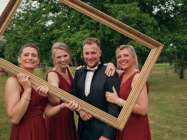 Le mariage de Romain et Élodie à Orvillers-Sorel, Oise 73