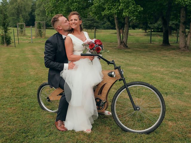 Le mariage de Romain et Élodie à Orvillers-Sorel, Oise 76