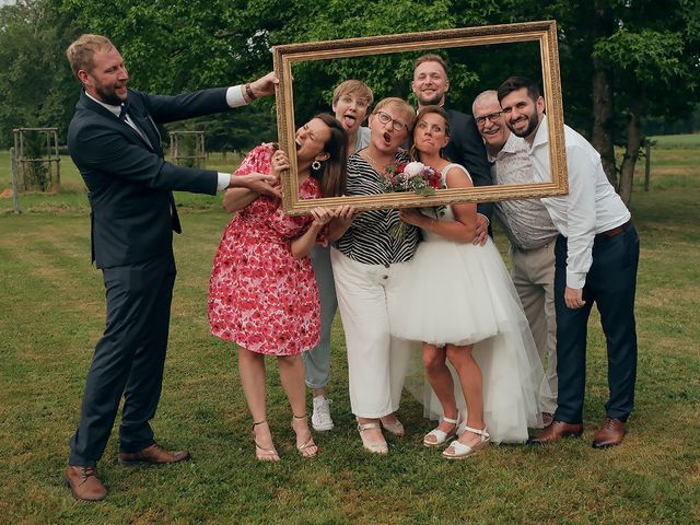 Le mariage de Romain et Élodie à Orvillers-Sorel, Oise 82