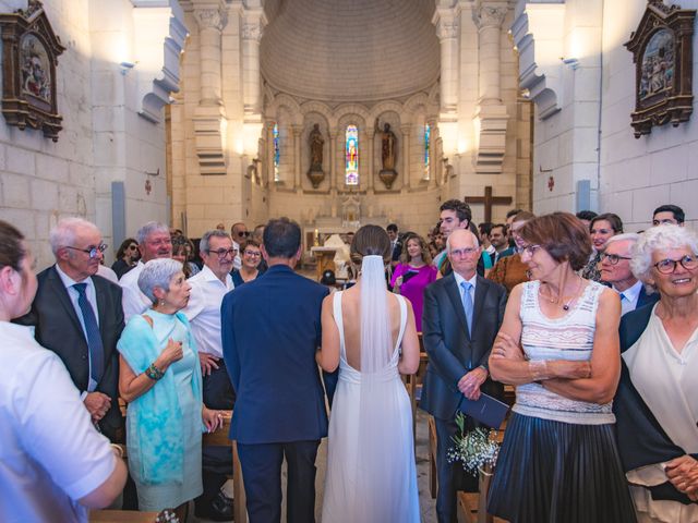 Le mariage de Thomas et Léa à Magnac-Lavalette-Villars, Charente 8
