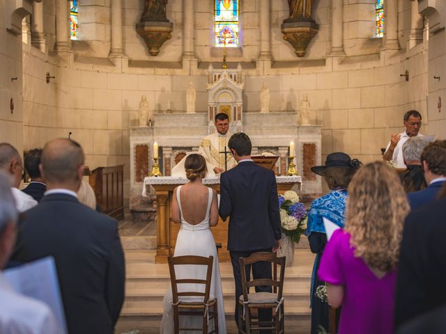 Le mariage de Thomas et Léa à Magnac-Lavalette-Villars, Charente 9