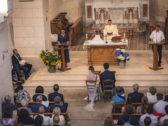 Le mariage de Thomas et Léa à Magnac-Lavalette-Villars, Charente 10