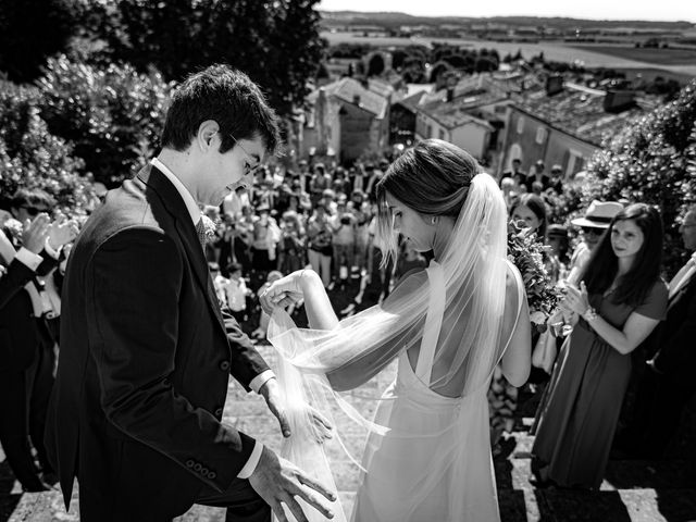 Le mariage de Thomas et Léa à Magnac-Lavalette-Villars, Charente 15