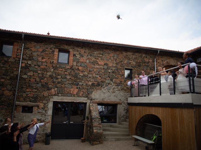 Le mariage de Belaïd et Stéphanie à Saint-Forgeux, Rhône 12