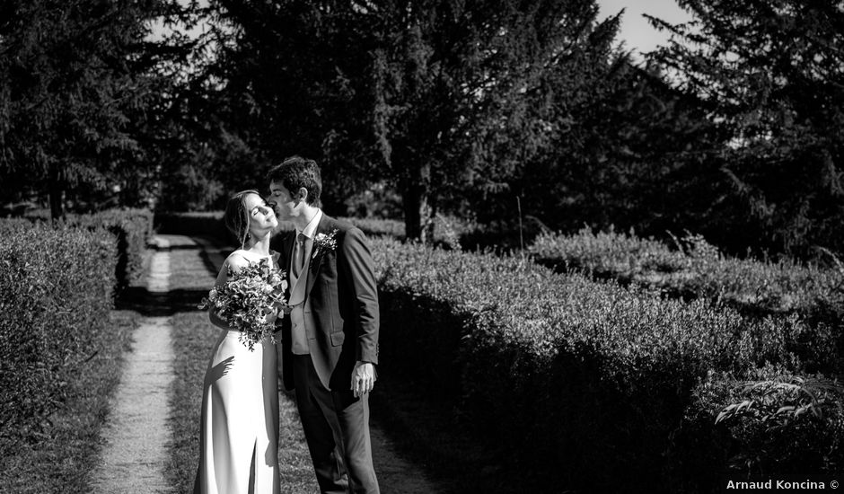 Le mariage de Thomas et Léa à Magnac-Lavalette-Villars, Charente
