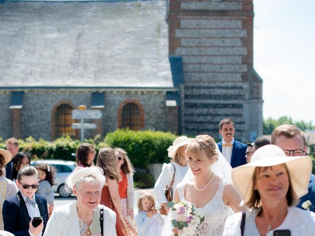 Le mariage de Benoit et Marine à Beuzeville, Eure 61