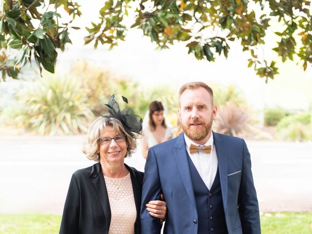 Le mariage de Christophe et Coralie à Vigeois, Corrèze 13