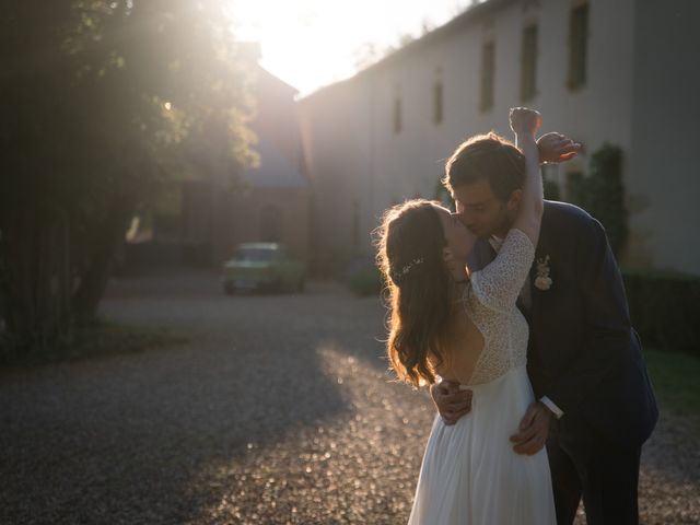 Le mariage de Léo et Catherine à Perreux, Loire 31
