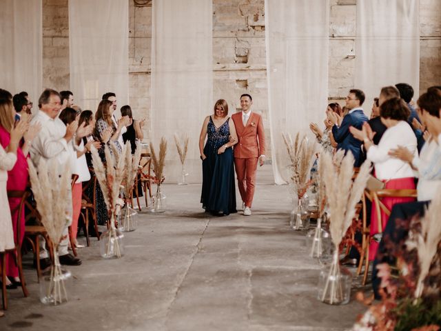 Le mariage de Julien et Vincent à Cubzac-les-Ponts, Gironde 43