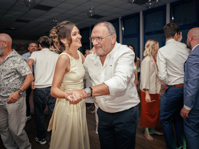 Le mariage de Rémi et Pauline à Le Palais-sur-Vienne, Haute-Vienne 38