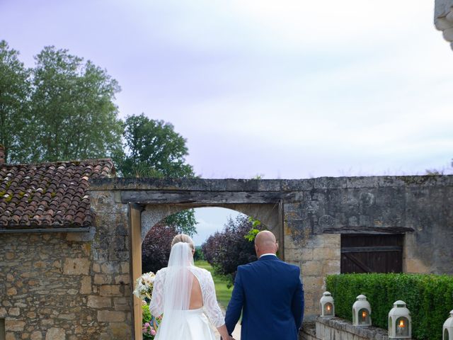 Le mariage de Dimitri et Sandra à Nontron, Dordogne 21