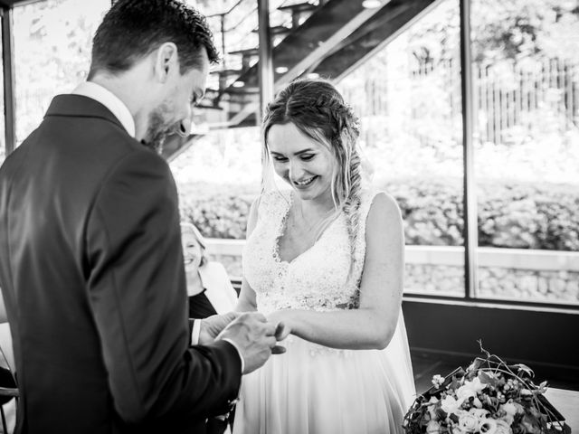 Le mariage de Guillaume et Cassandra à Marseille, Bouches-du-Rhône 12