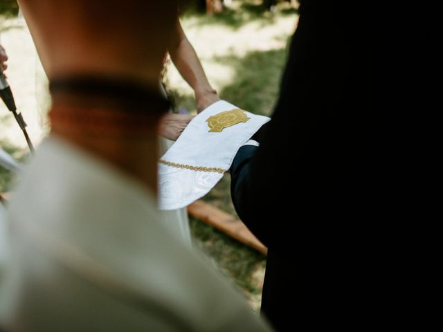 Le mariage de Maximilien et Noémie à Roybon, Isère 17