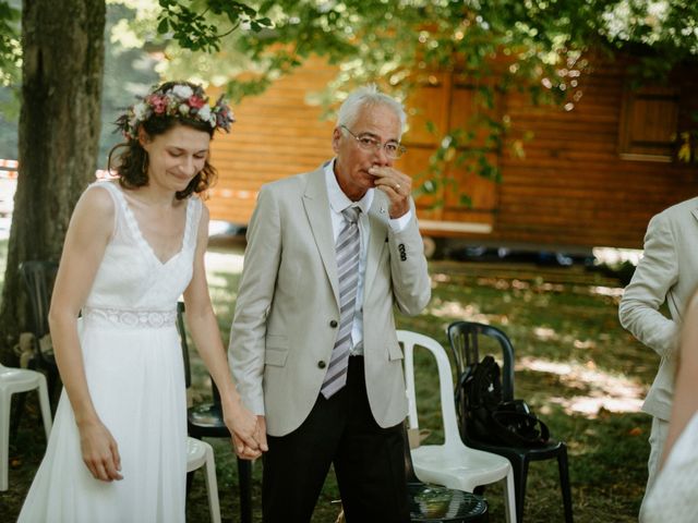 Le mariage de Maximilien et Noémie à Roybon, Isère 41