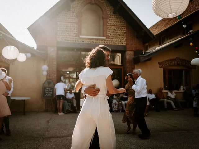 Le mariage de Maximilien et Noémie à Roybon, Isère 61